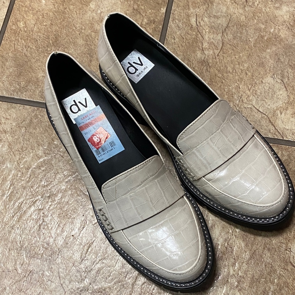 DV by Dolce Vita Cream Croc-Embossed Penny Loafers 8.5 Office Academia